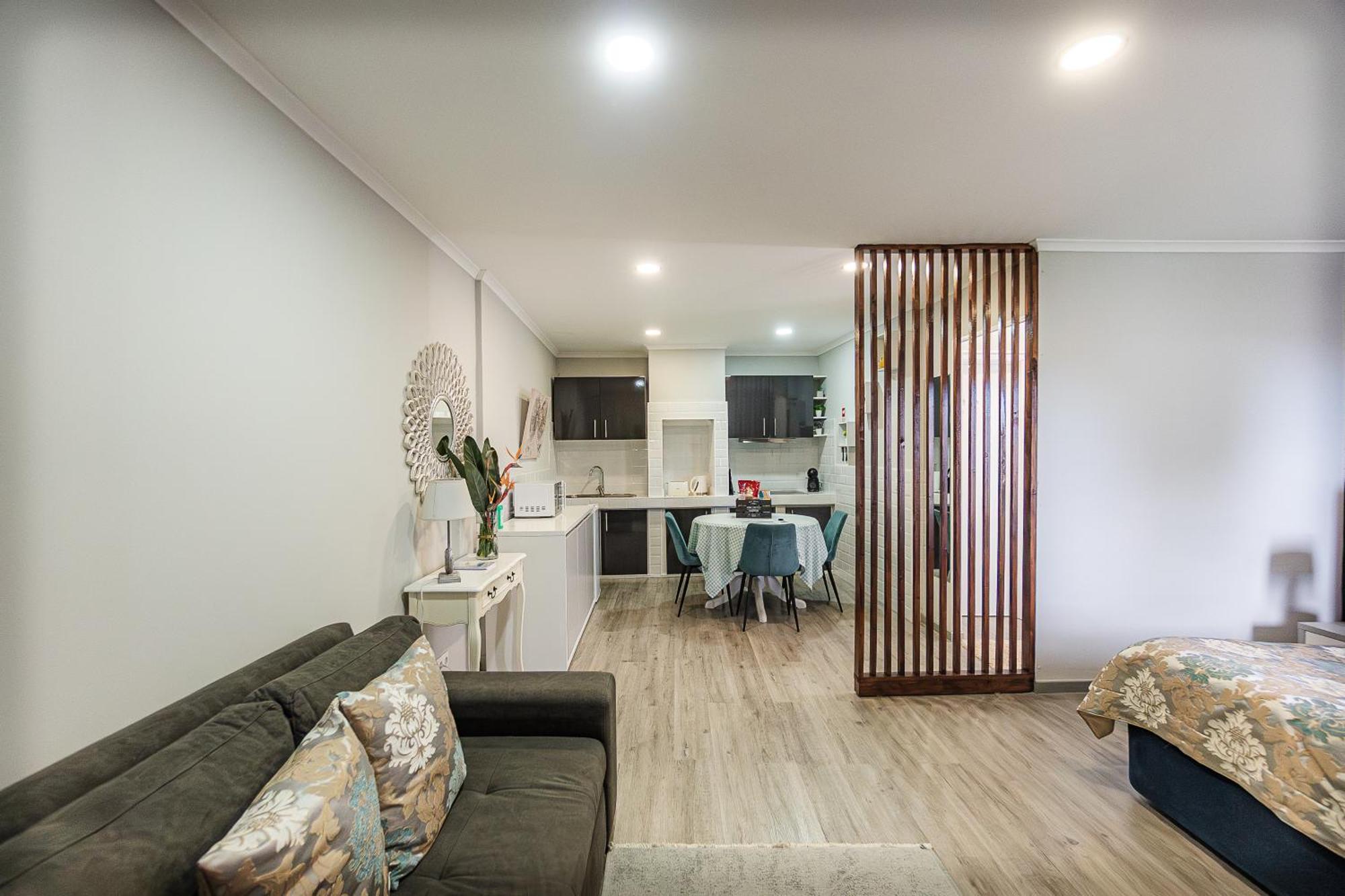 Pineapple Apartment